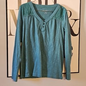 Eddie Bauer Large Long Sleeved Tee